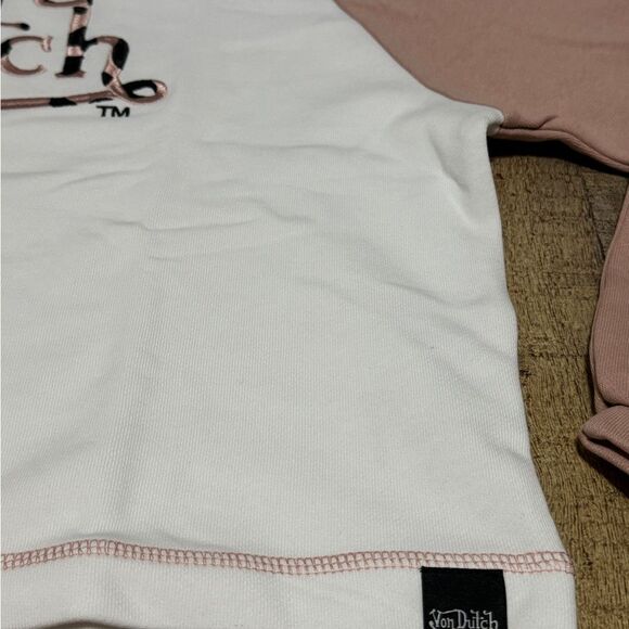 Von Dutch Raglan Embroidered Cropped Sweat Top Sz Large Dirty Pink NWT - Picture 5 of 11